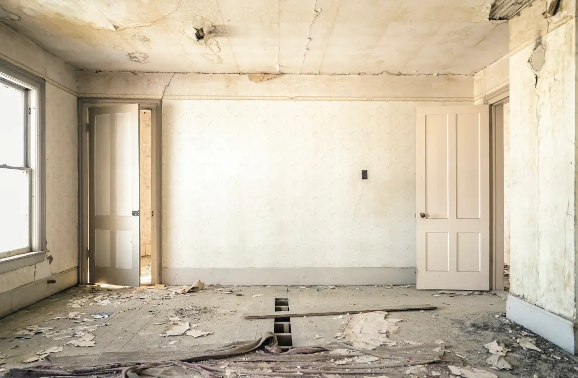 Waste disposal crew managing a cleanout project in Montgomery